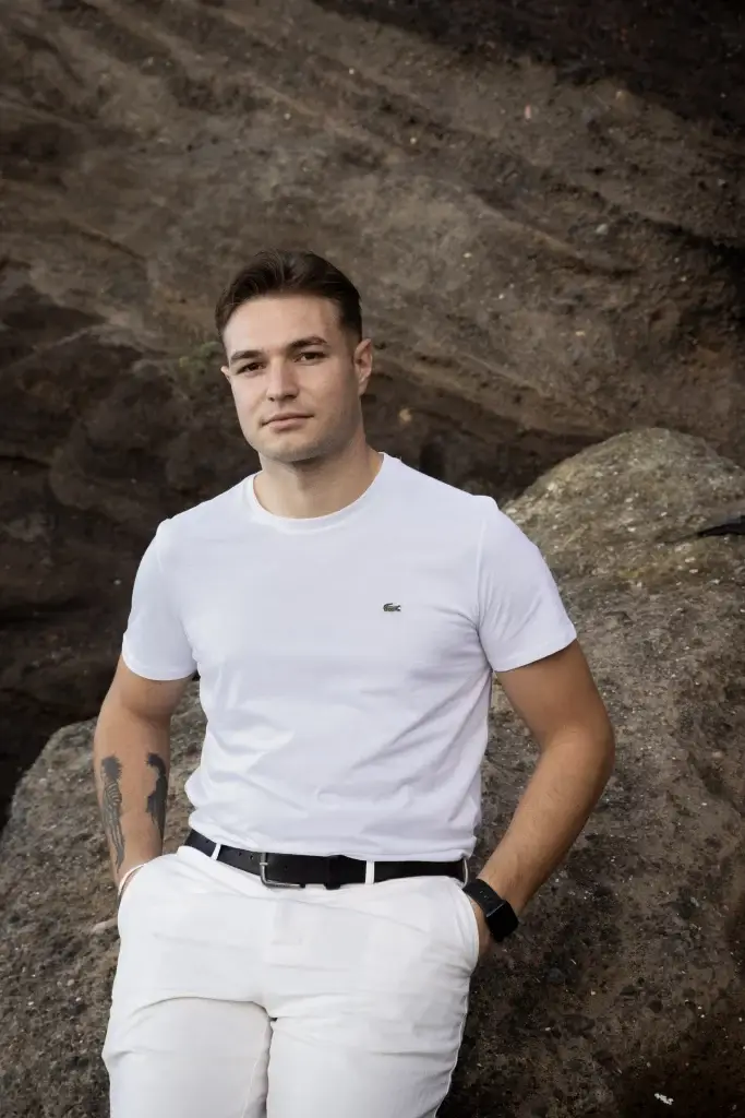 Shooting professionnel de mode, beauté et portrait par Togram, photographe à Montpellier