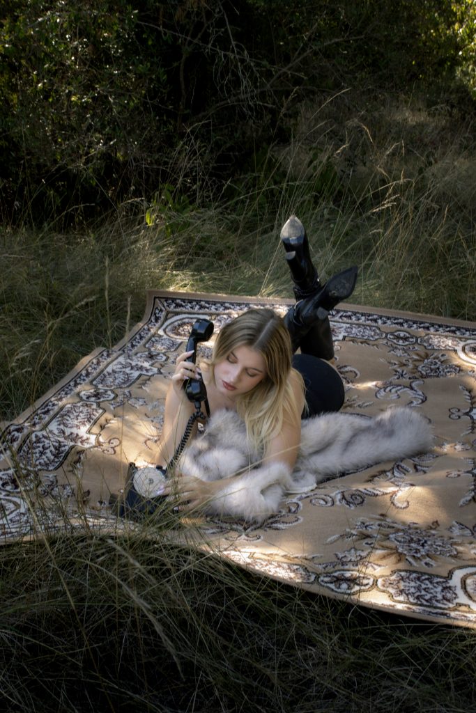 Shooting professionnel de mode et beauté par Togram, photographe à Montpellier